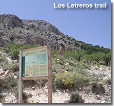 Walking route to the Letreros caves in Sierra Maria